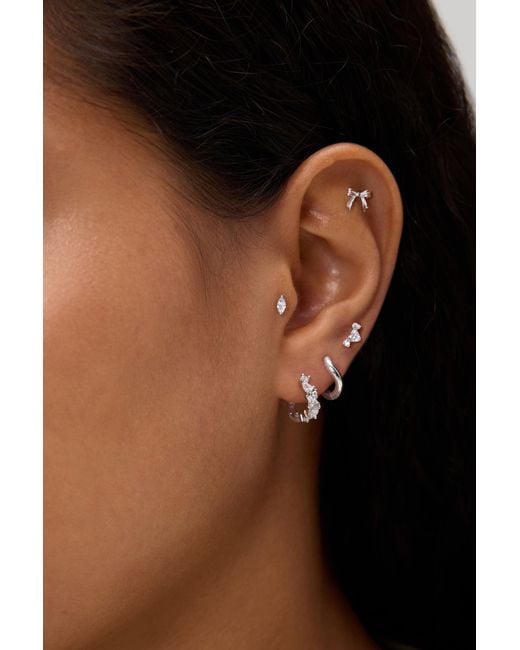 Vanhi Metallic Bow Threadless Flat Back Titanium Cartilage Stud