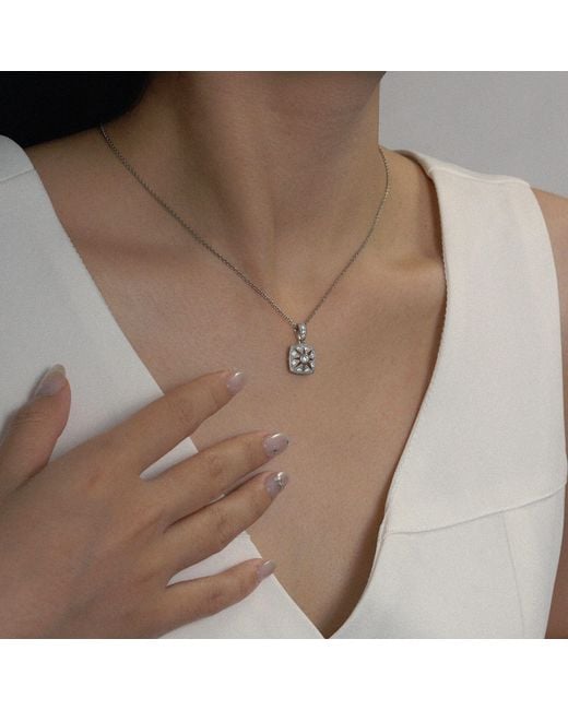 Diamonbliss Metallic Marilyn Monroe Vintage Square Pendant Necklace