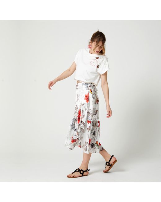 Lalipop Design White Embroidered Cropped Cotton T-Shirt