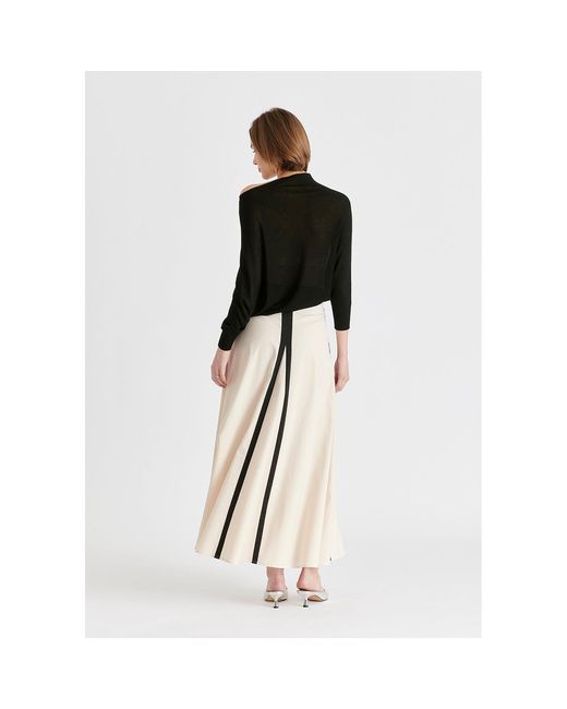 Paisie Natural Contrast Trim Maxi Skirt