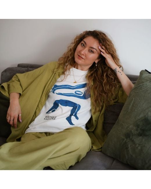 Boutique Kaotique Blue Strike A Pose Organic Cotton Tee