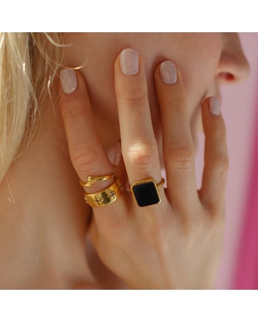 YAA YAA LONDON Metallic Little Hug Vermeil Ring