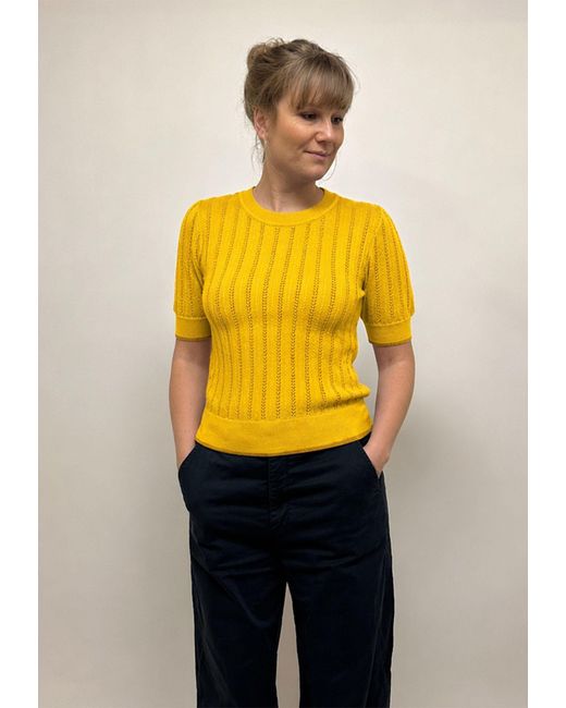 GROBUND Yellow Almine Tee –