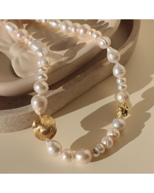Larsuu Metallic Pearl Necklace