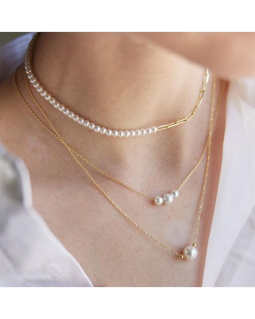 Amadeus Metallic Laura Gold Chain Necklace With White Pearl