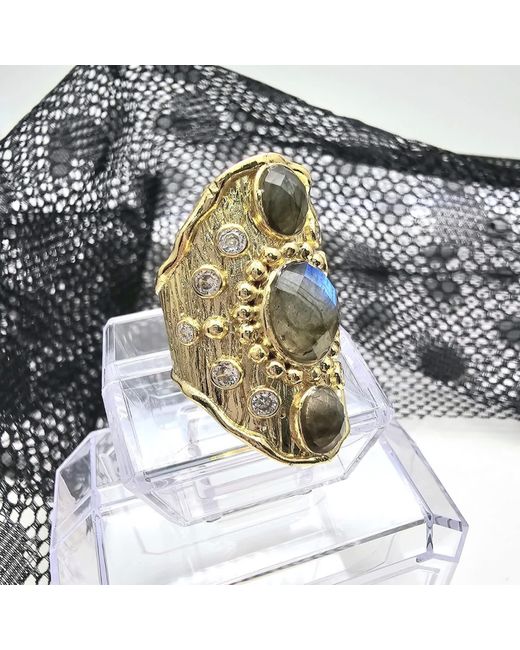 Farra Metallic Labradorite Stones With Zircon Statement Ring