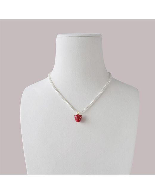 POPORCELAIN White Mini Porcelain Strawberry Swarovski Pearl Necklace