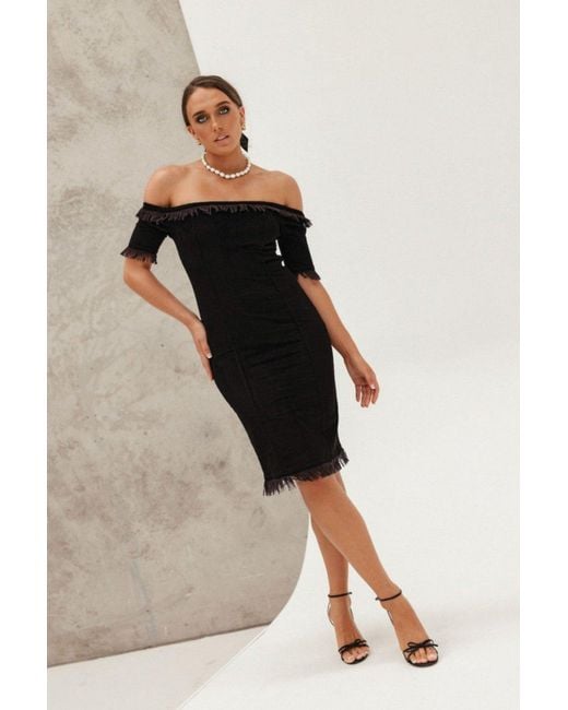 Why Mary Blue Raise The Bar Boat Neck Velvet Dress