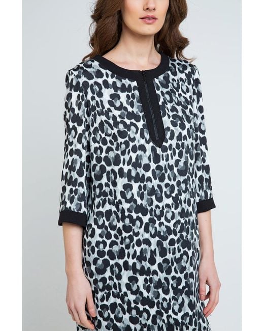 Conquista Black Animal Print Sack Dress
