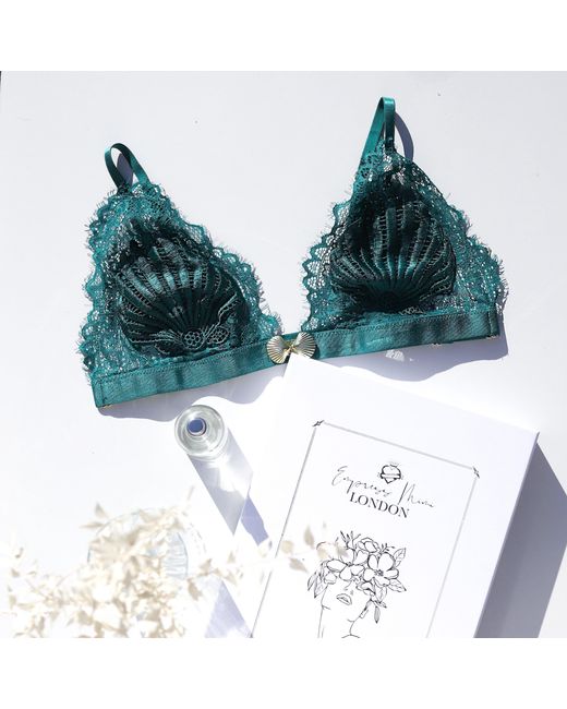 Empress Mimi Green Venus Lace Bralette With Shell Detail And Front Clasp
