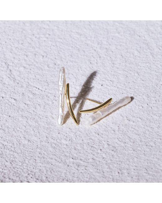 Pearls of the Orient Online White Credo Cultured Freshwater Pearl & Lightening Stud Earrings