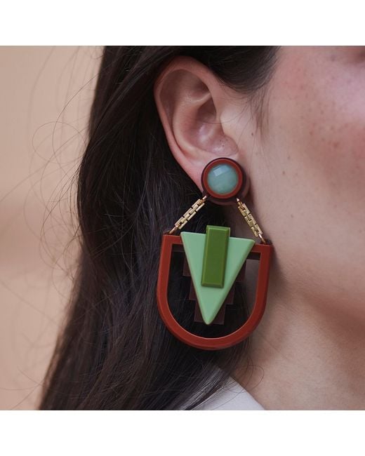 Gissa Bicalho Green Handmade Acrylic Earring Arrow Deco Pistachio