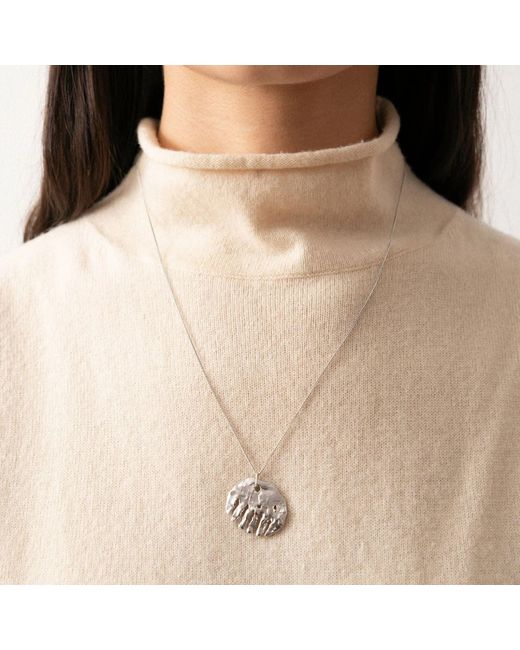 EVA REMENYI White Simon Radvan X Comb Necklace Mini