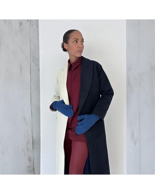 London Atelier Byproduct Blue Soft Two Finger Knitted Mitten Gloves