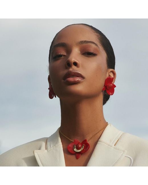 Gissa Bicalho Red Acrylic Handmade Necklace Orchid Pendant