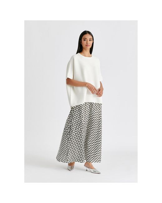 Paisie White Short Sleeve Ribbed Jumper