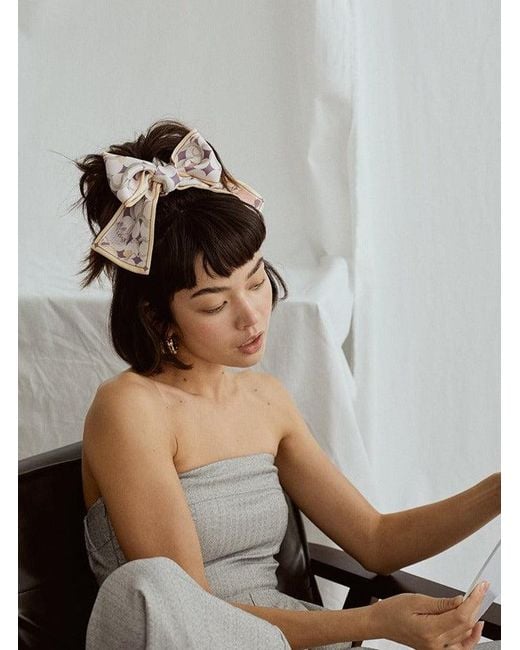 Lost Pattern Pink Dream Silk Twilly Neck Bow