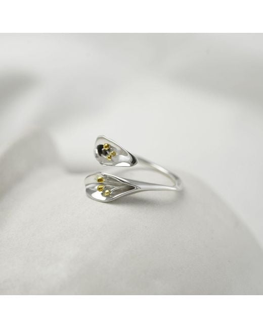 Isla Silver White Adjustable Calla Lily Ring