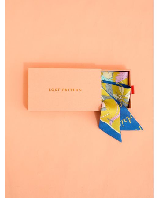 Lost Pattern Blue El Amor Silk Twilly Neck Bow