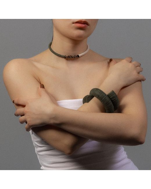 WAIWAI Metallic Off Moss Choker With Smoky Quartz Crystals
