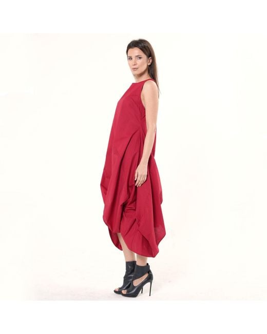 Metamorph Red Asymmetric Sleeveless Dress