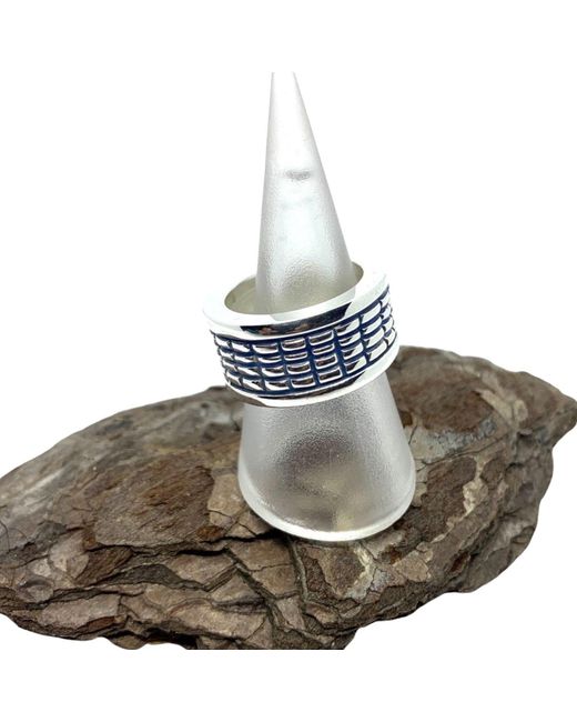 Tg-Jewellery by Tamara Gervasio White Crocodile Ring