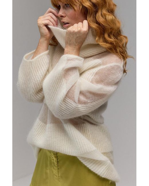 Dref White Gelso Knit