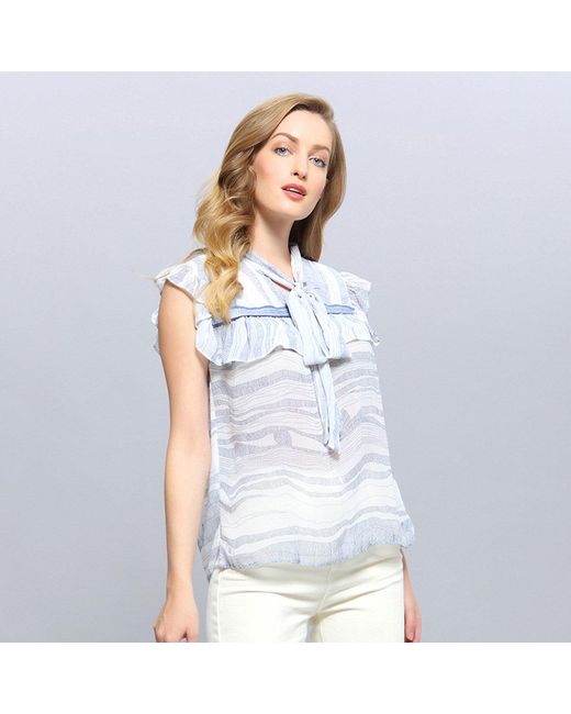 Smart and Joy White Linear Wave Print Ruffle Top