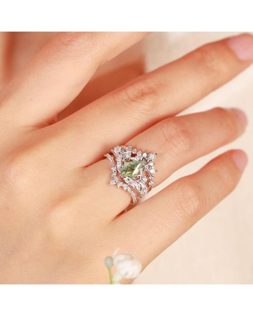 Azura Jewelry New York White Twinkle Band Ring Vermeil