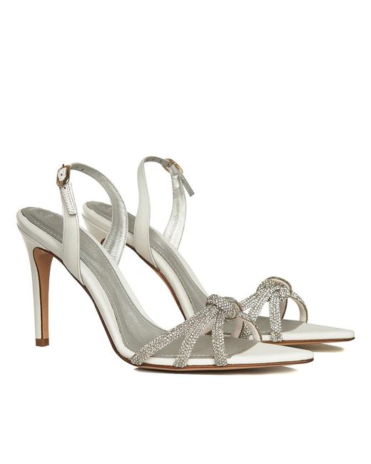 Ginissima Metallic Daisy Crystals Leather Sandals