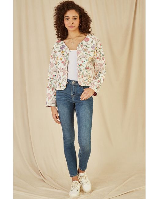 Yumi' White Floral Print Reversible Cotton Cropped Quilted Jacket