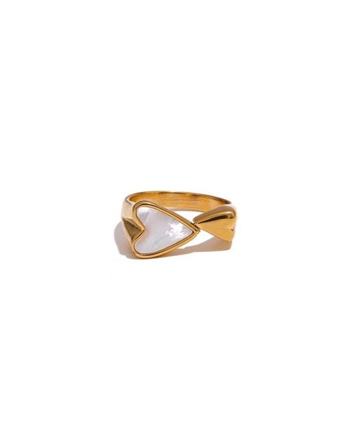 Decolet the label White Neutrals Heart Shell Ring
