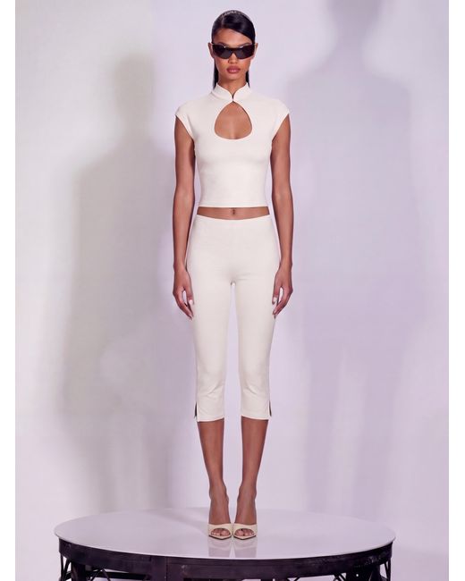 Khéla the Label White Bare Minimum Top Off