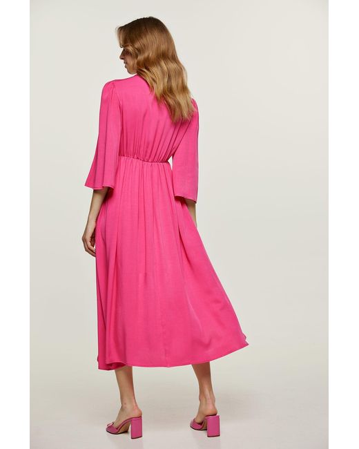 Conquista Pink Fuchsia Empire Line Dress