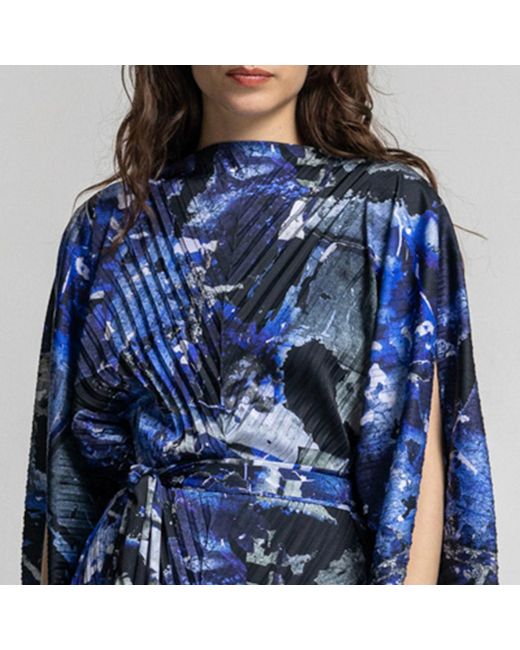 ARTISTA Blue Secret Stories Pleated Midi Dress