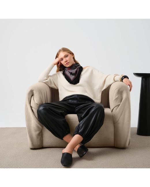 Iodes Gray Shadow Fringed Scarf
