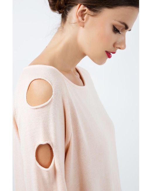 Conquista Pink Hole Detail Loose Apricot Sweater