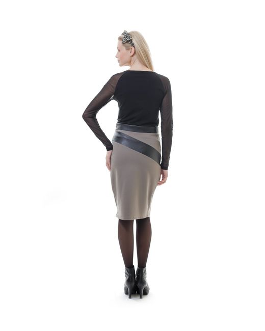 Conquista Black Decorative Long Sleeve Top
