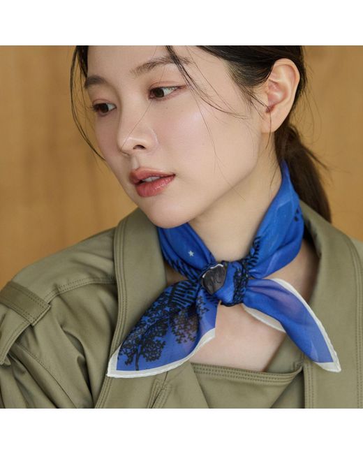 Ana Maison Blue Kitty