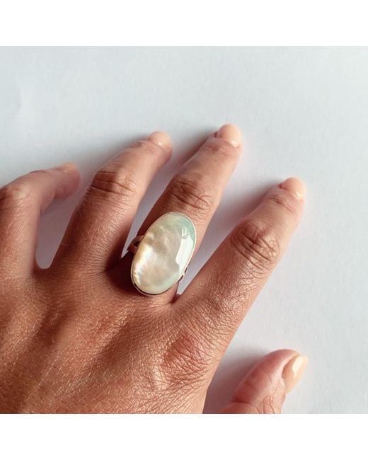 FV Jewellery Gray La Stèle Mother Of Pearl Ring