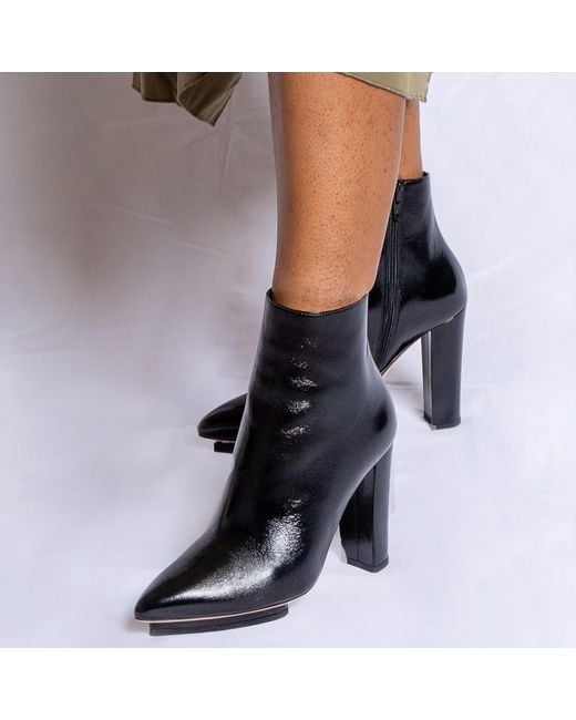 Beautiisoles by Robyn Shreiber Made in Italy Black Tessa Patent Leather Platform Ankle Bootie For Work Valentine Evening