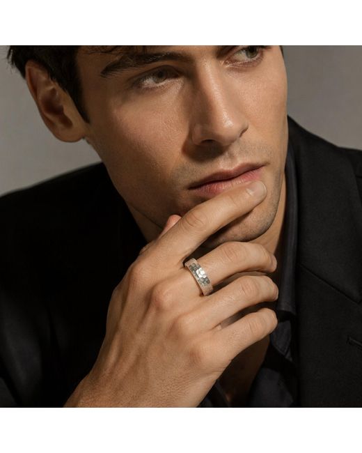 Unaloe Metallic Ring Domed Band for men