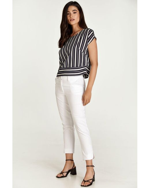 Conquista Black Striped Top With A Boat Neckline