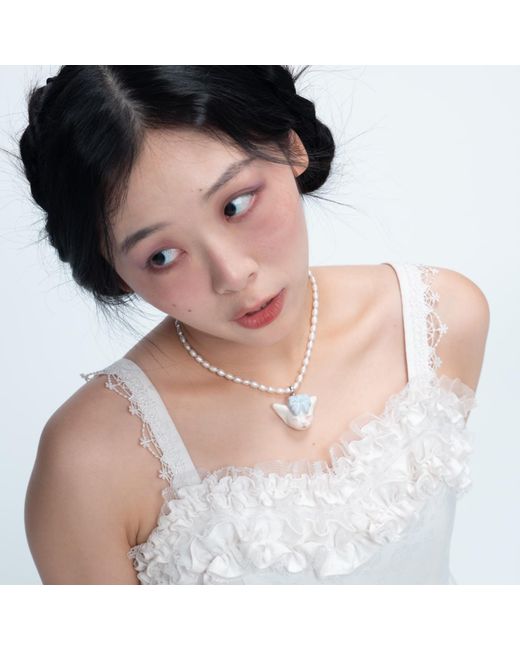 H2 Studio Metallic Angry Puss Light Misty Bow Tie Freshwater Pearl Necklace