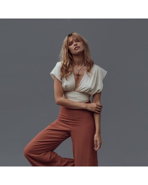 Sanctumum Natural Amber Wrap Top