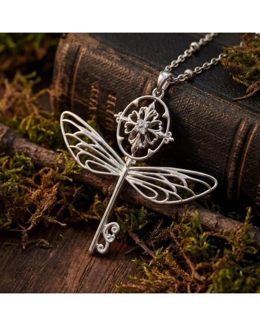 Azura Jewelry New York White The Wandering Key Necklace Vermeil