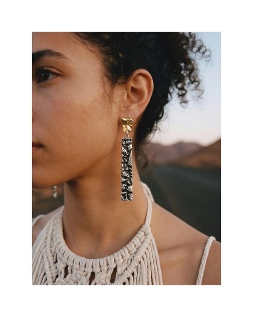 By Virgo White Noctera Earring