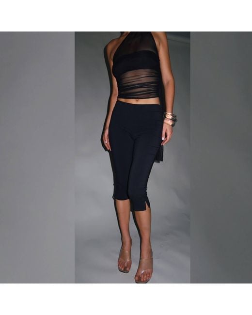 Khéla the Label Black Knee Deep Capri Pants