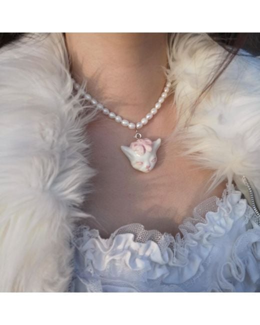 H2 Studio Metallic Angry Puss Bowtie Freshwater Pearl Necklace