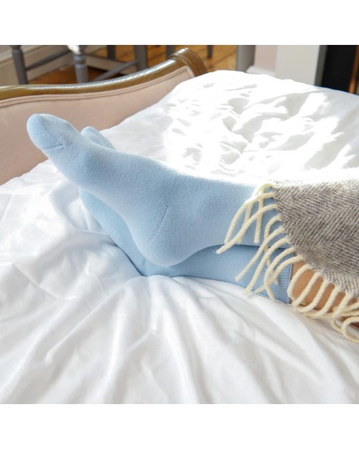 Peper Harow - Made in England Green Plain Bed Socks –